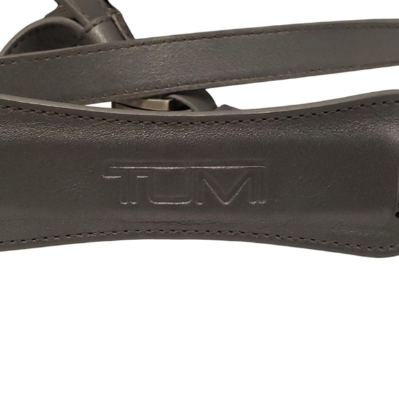 Tumi Geay Laptop Bag - Picture 8 of 16